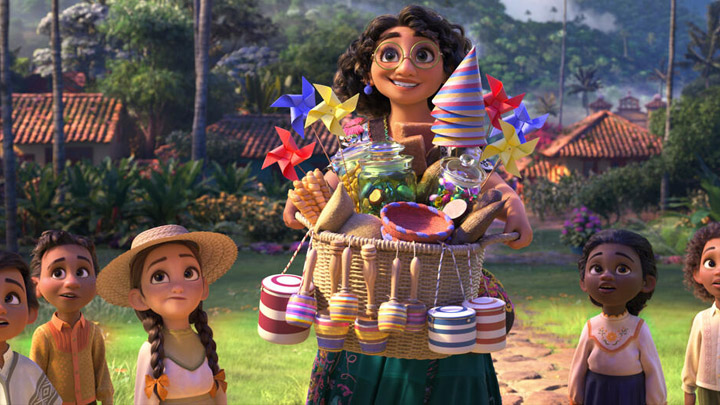 ‘Encanto’ Eyeing Top Spot at the Box Office Over Thanksgiving Weekend