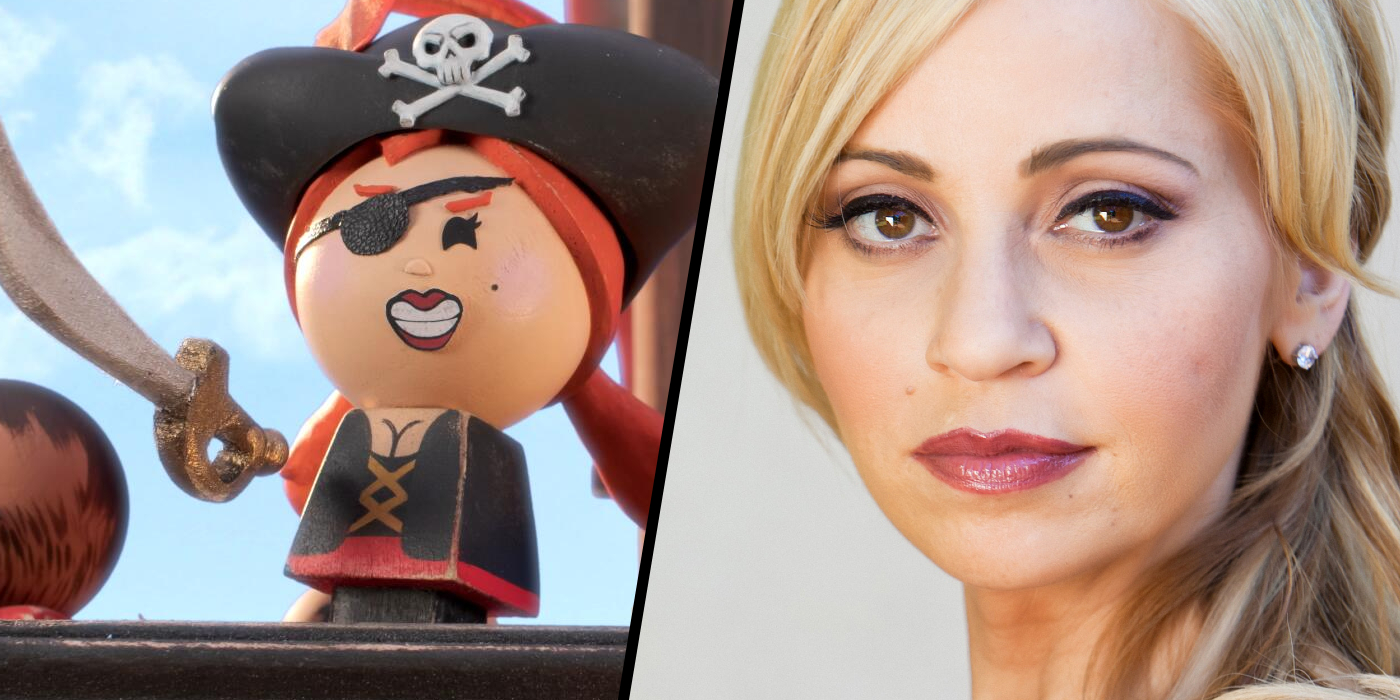 EXCLUSIVE: Tara Strong on Bringing Coral to Life on ‘Crossing Swords’
